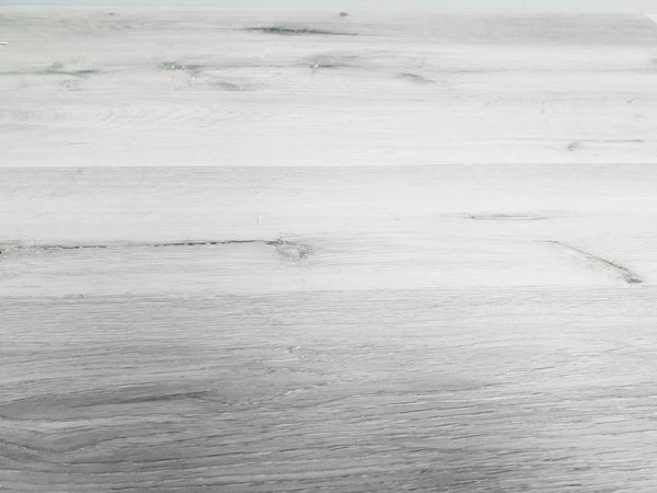 Weathered Grey Oak Wood Effect Planked SPC Stone Reinforced Composite Waterproof Flooring 2.2må? (å£26.79 per må?) - Claddtech