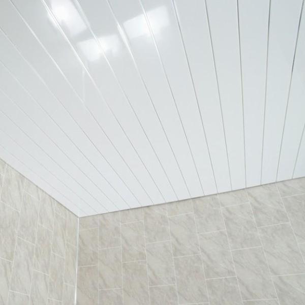 Gloss White & Chrome Bathroom Panels Ceiling Cladding PVC Boards 2.6m Long - Claddtech