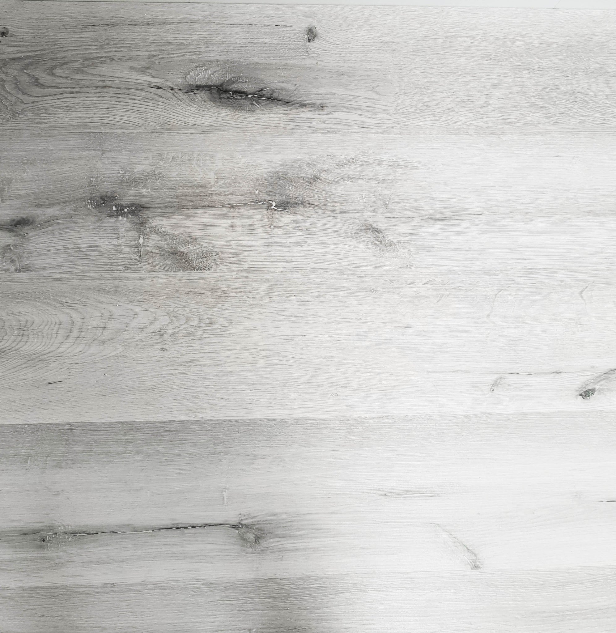 Weathered Grey Oak Wood Effect Planked SPC Stone Reinforced Composite Waterproof Flooring 2.2må? (å£26.79 per må?) - Claddtech